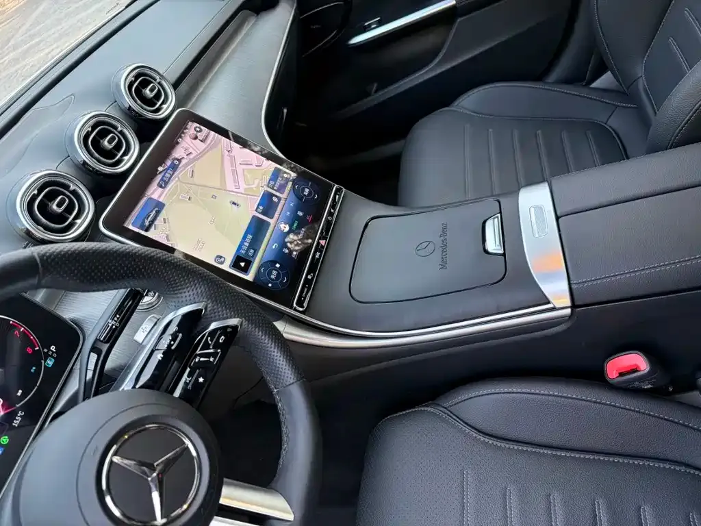 Mercedes-Benz C-Class 2024 из CN, фото 8