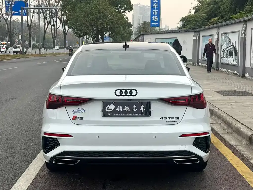 Audi A3 2023 из CN, фото 5