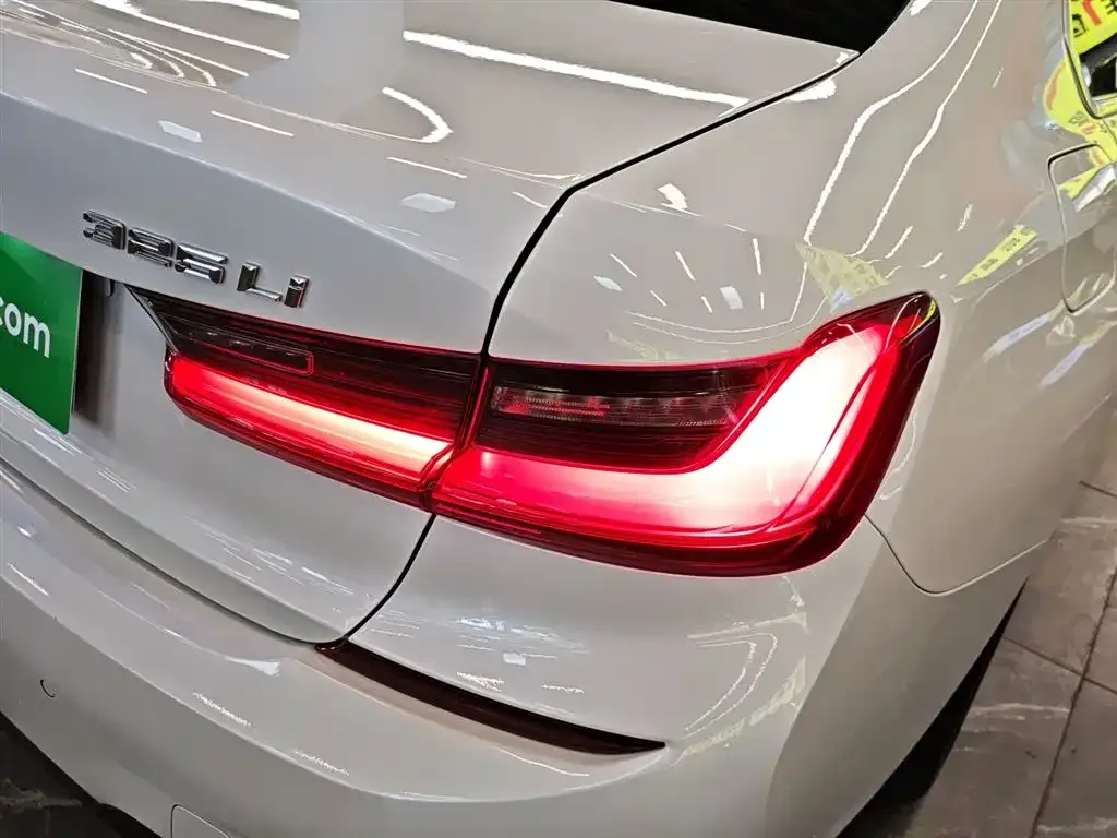 BMW 3 Series 2021 из CN, фото 4