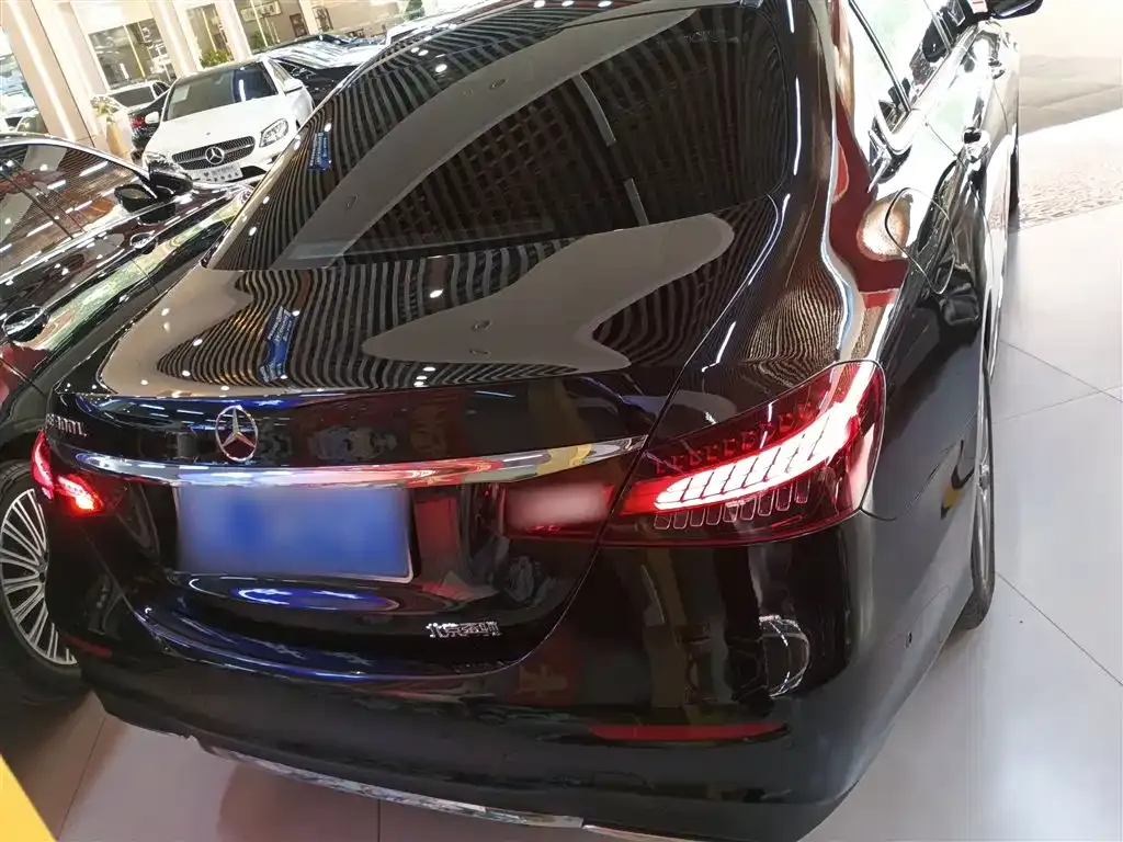 Mercedes-Benz E-Class 2023 из CN, фото 2
