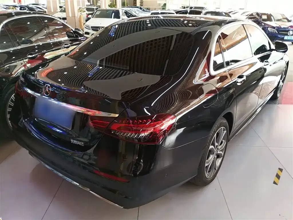 Mercedes-Benz E-Class 2023 из CN, фото 8