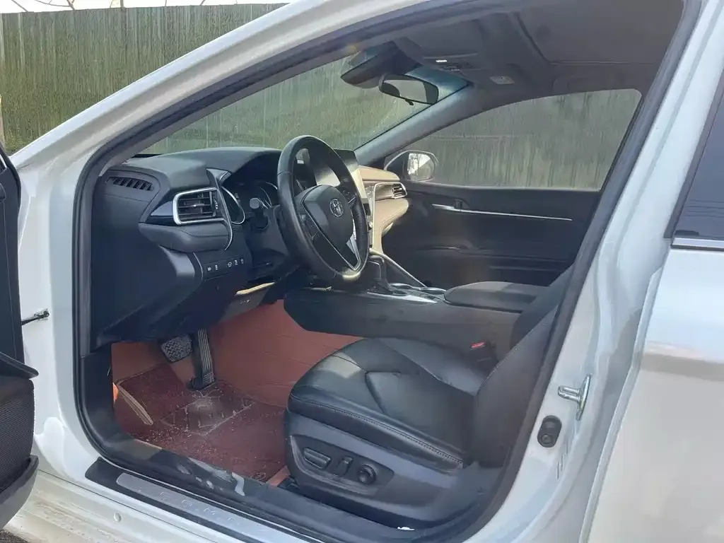 Toyota Camry 2022 из CN, фото 7