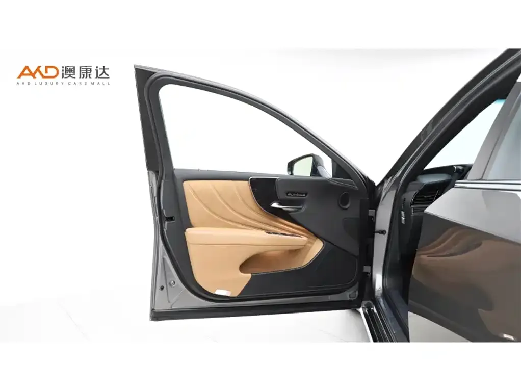 Lexus LS 2022 из CN, фото 8
