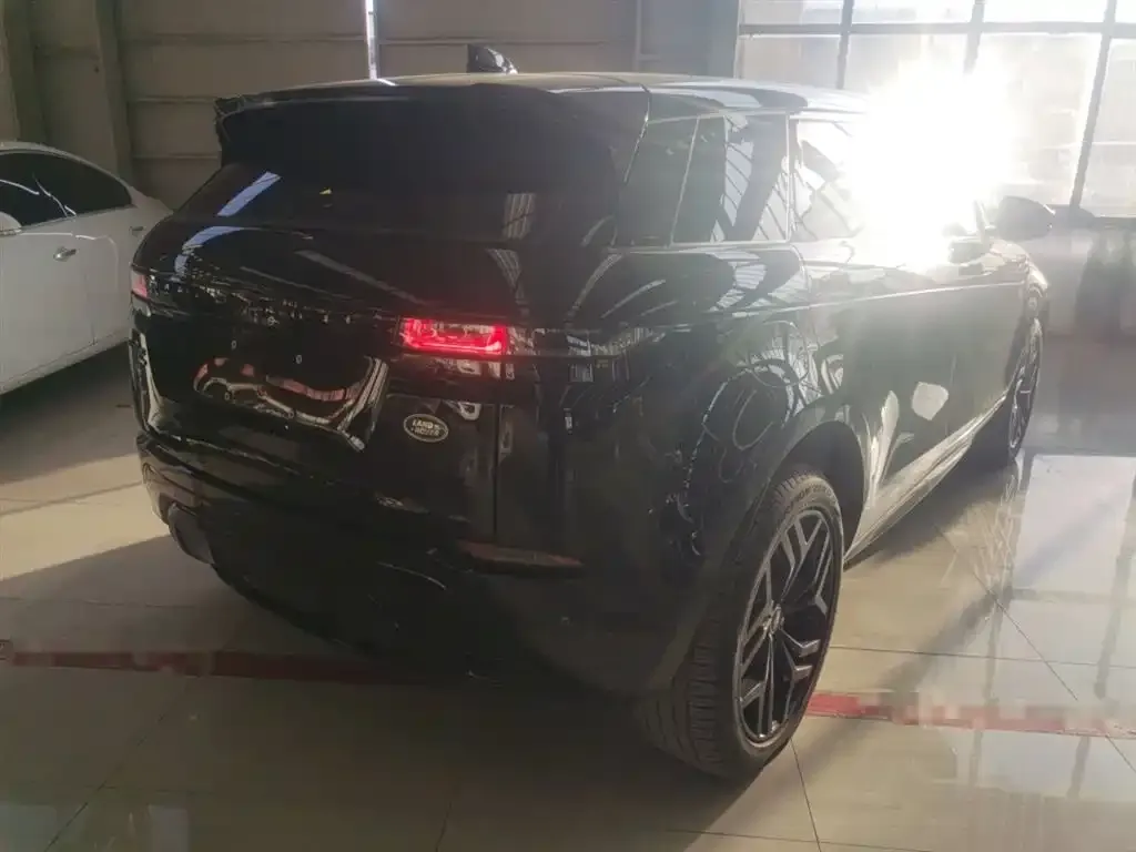 Land Rover Evoque PHEV 2023 из CN, фото 7