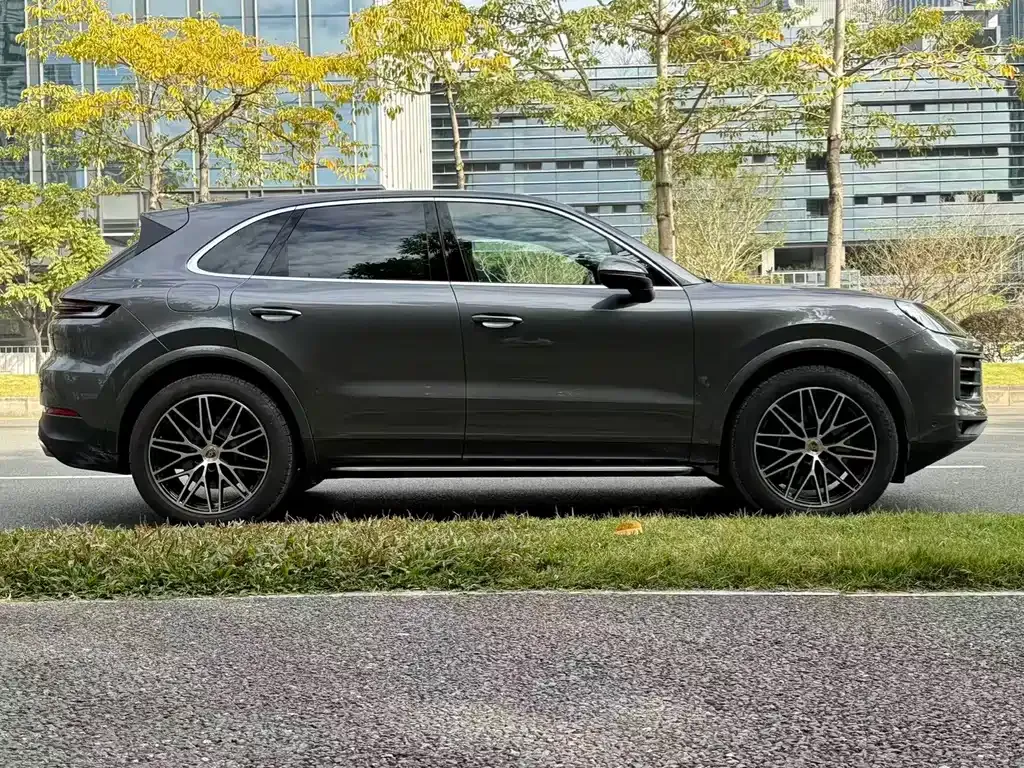 Porsche Cayenne 2023 из CN, фото 6