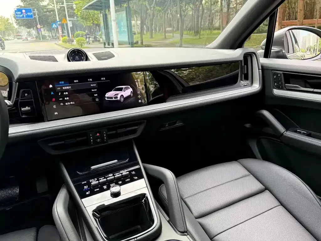 Porsche Cayenne 2023 из CN, фото 10