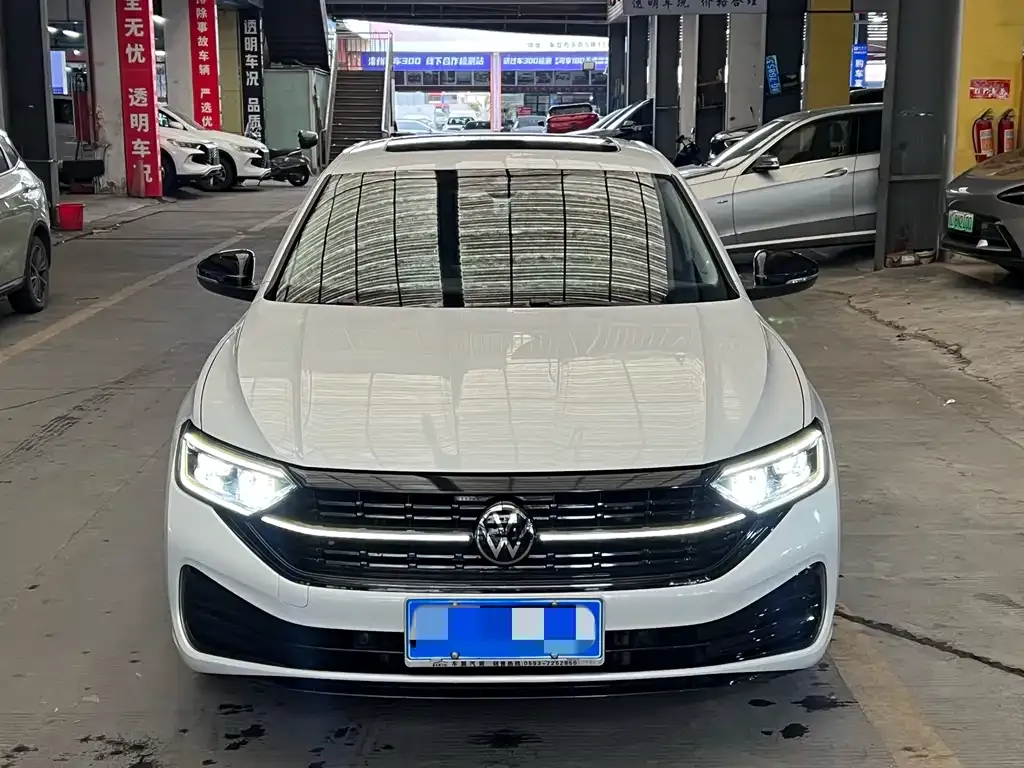 Volkswagen Sagitar 2023 из CN, фото 3
