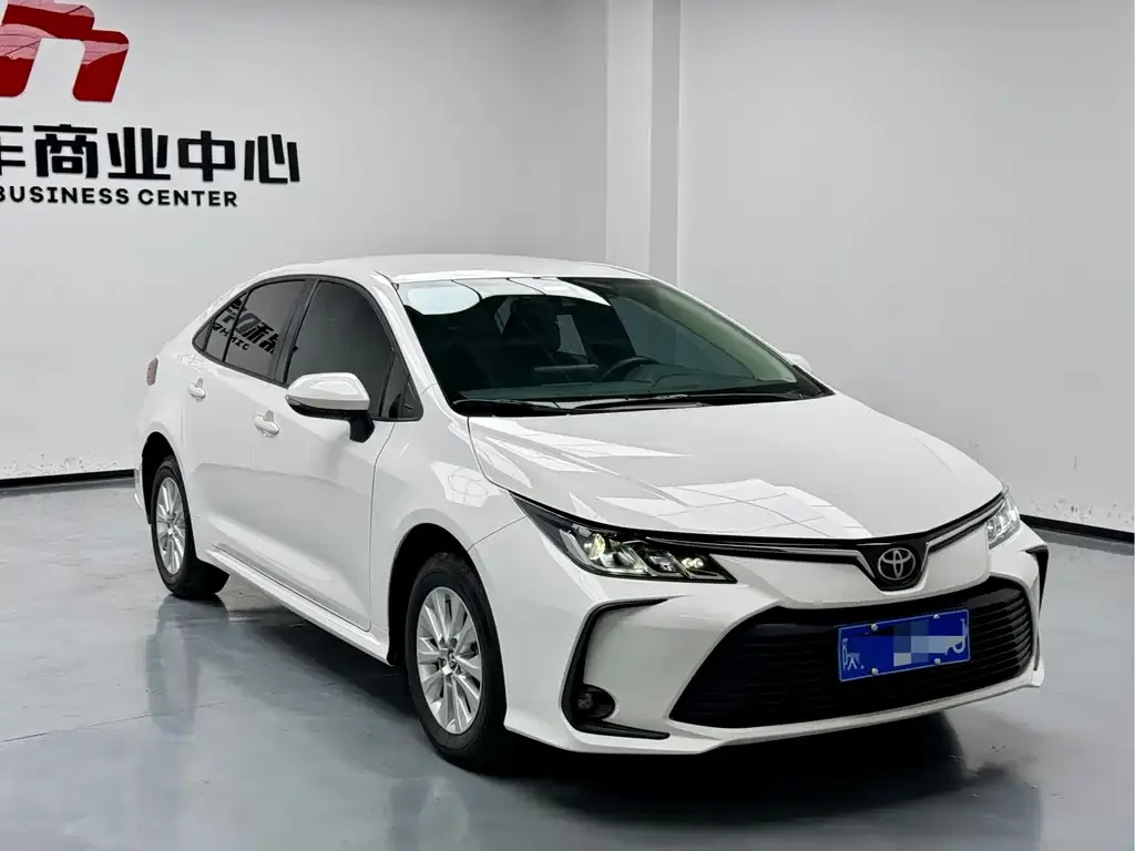 Toyota Corolla 2022 из CN, фото 3