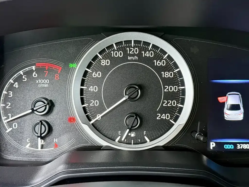 Toyota Corolla 2022 из CN, фото 4