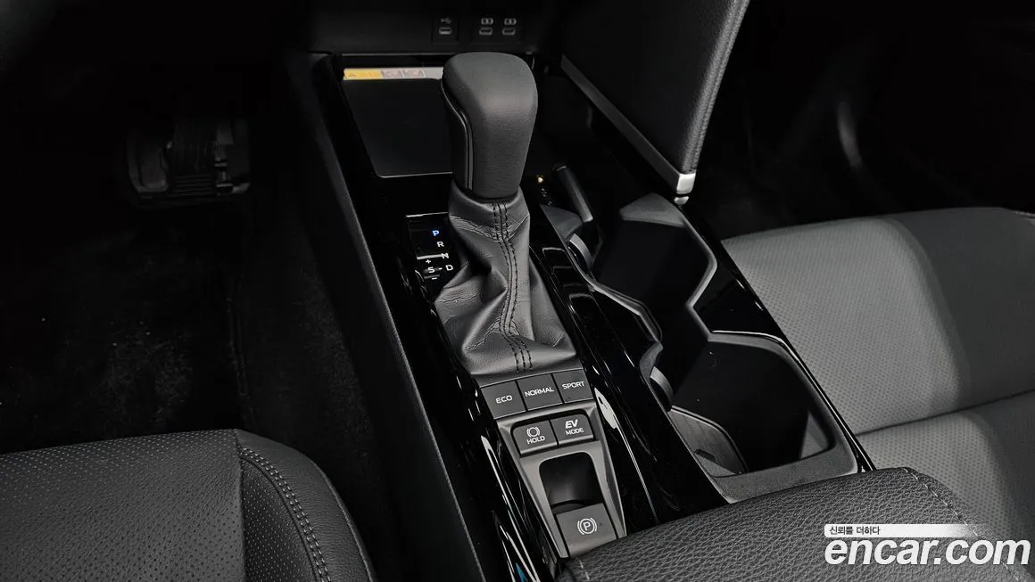 Toyota Camry 2026 из KR, фото 2