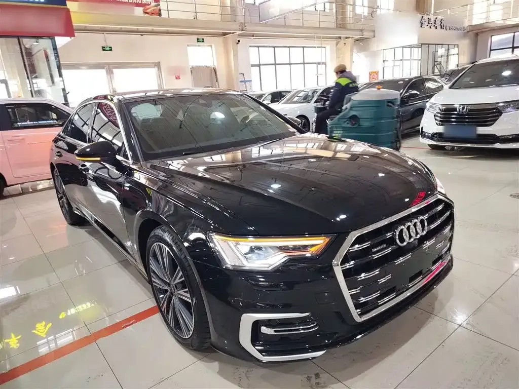 Audi A6L 2025 из CN, фото 6