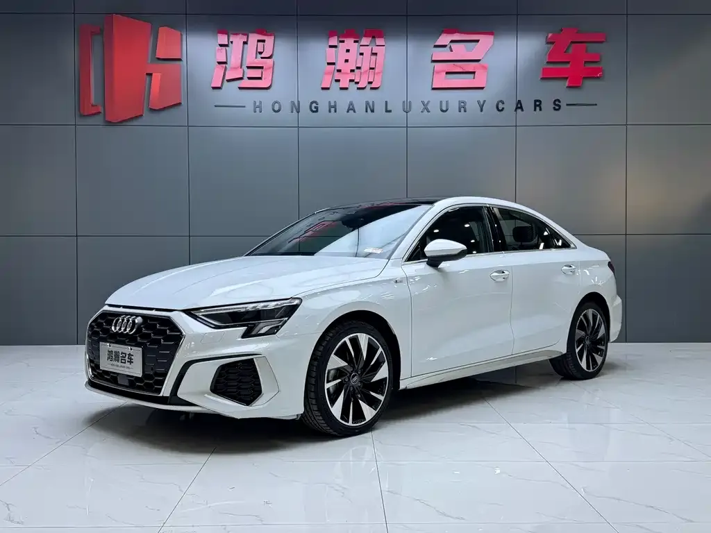 Audi A3 2024 из CN, фото 1