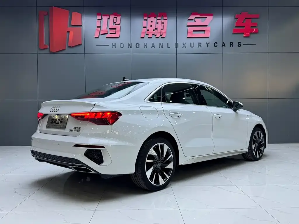 Audi A3 2024 из CN, фото 5