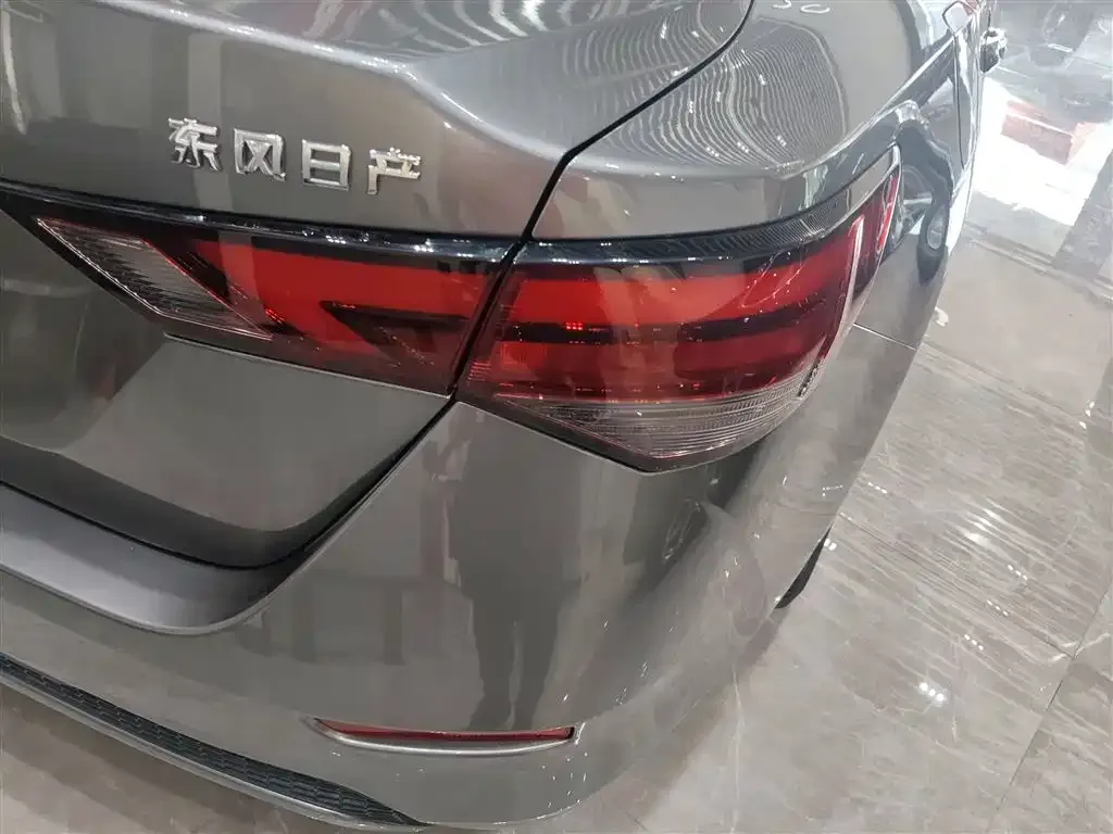 Nissan Sylphy 2022 из CN, фото 8