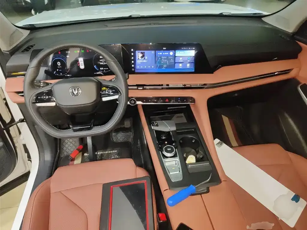 Changan CS75PLUS 2025 из CN, фото 10