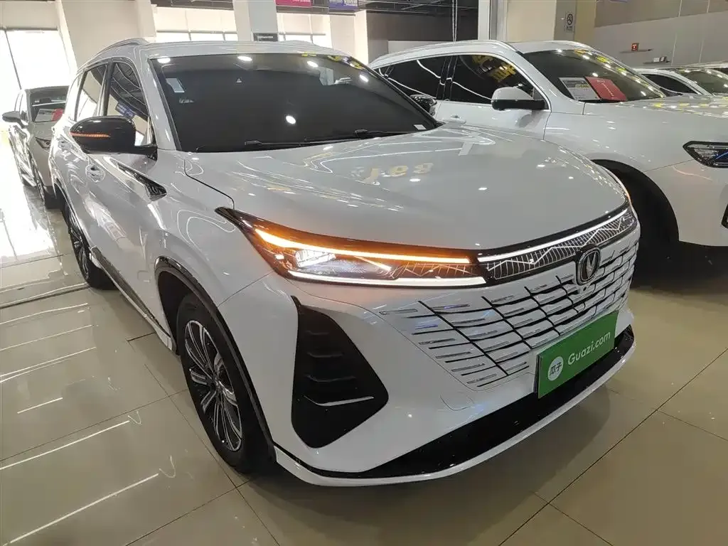 Changan CS75PLUS 2025 из CN, фото 4