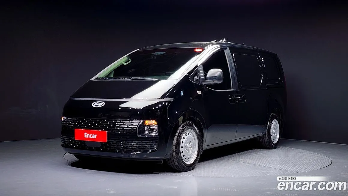 Hyundai Staria 2022 из KR, фото 1