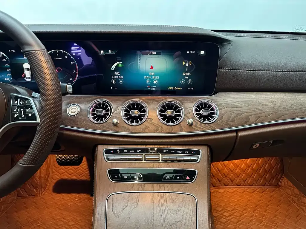 Mercedes-Benz E-Class 2023 из CN, фото 9
