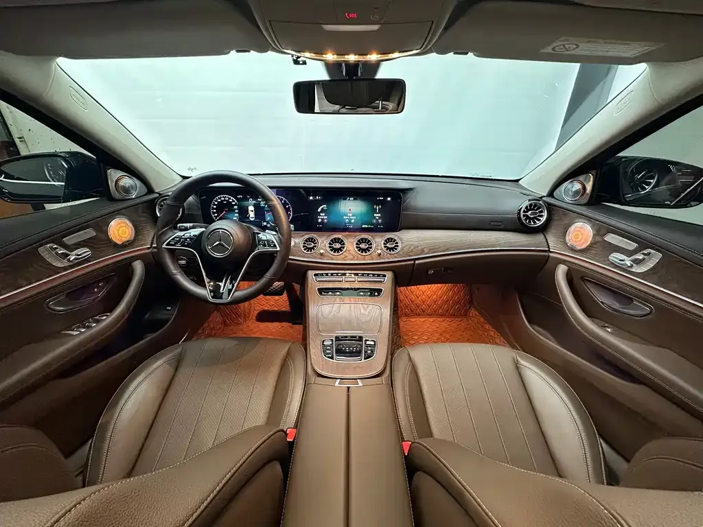 Mercedes-Benz E-Class 2023 из CN, фото 5