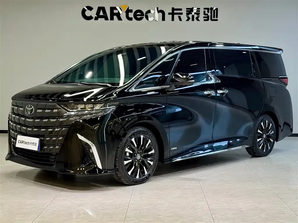 Toyota Alphard 2024 из CN, фото 1
