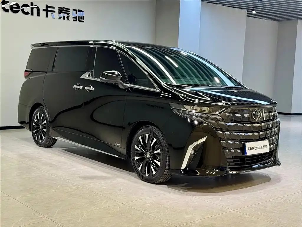 Toyota Alphard 2024 из CN, фото 2