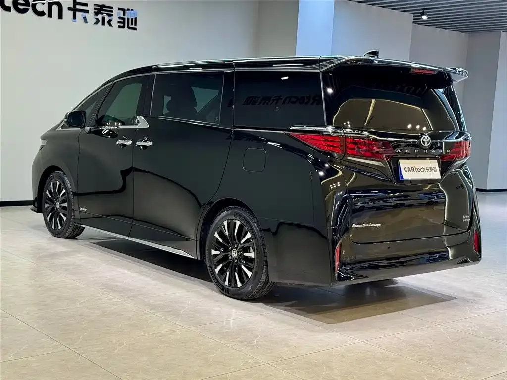 Toyota Alphard 2024 из CN, фото 3
