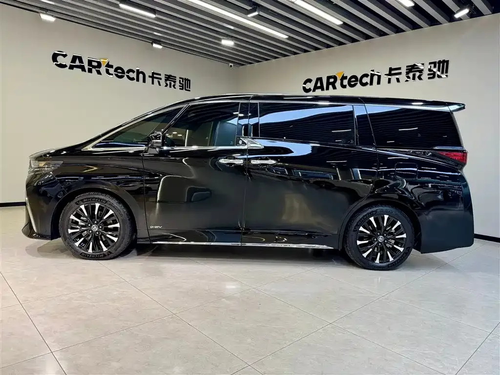 Toyota Alphard 2024 из CN, фото 6