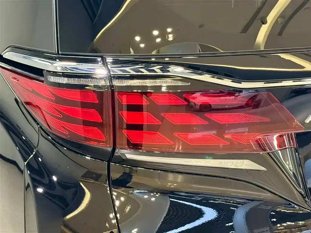 Toyota Alphard 2024 из CN, фото 5