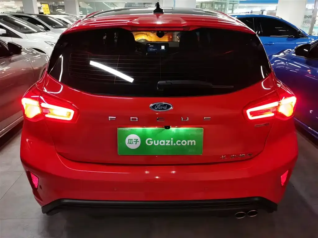 Ford Focus 2022 из CN, фото 5