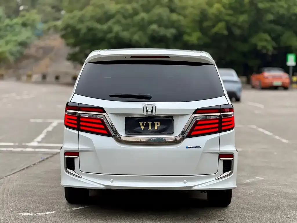 Honda Elysion 2021 из CN, фото 9
