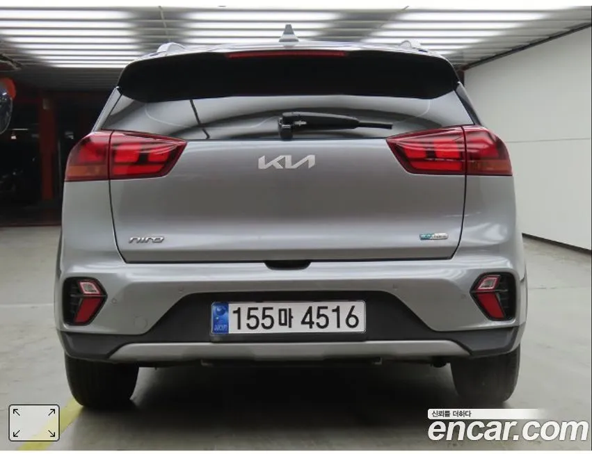 Kia Niro 2022 из KR, фото 2