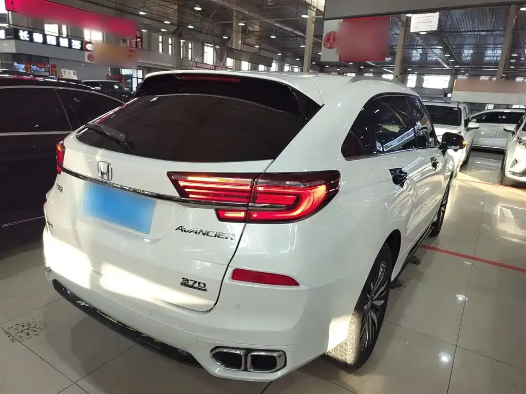 Honda Avancier 2021 из CN, фото 3