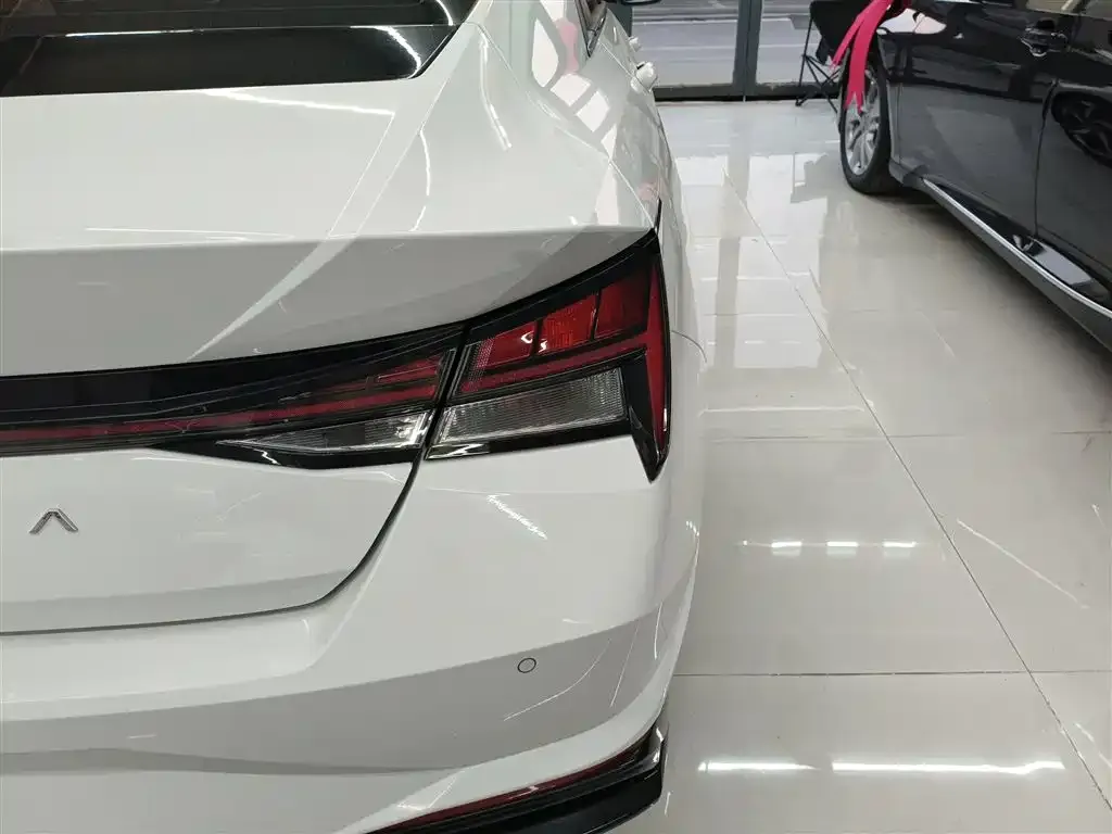 [object Object] Elantra 2023 из CN, фото 8
