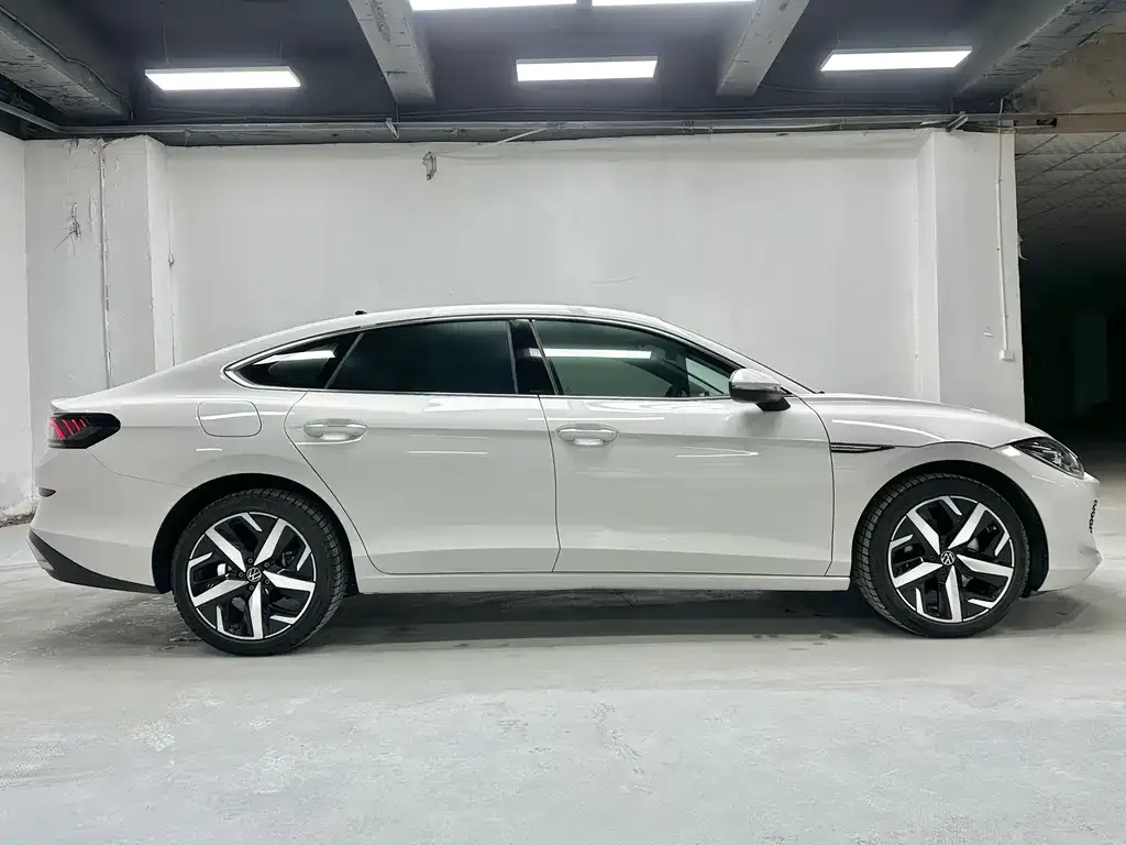 Volkswagen Lamando 2023 из CN, фото 7