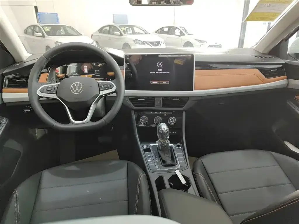 Volkswagen Bora 2025 из CN, фото 3