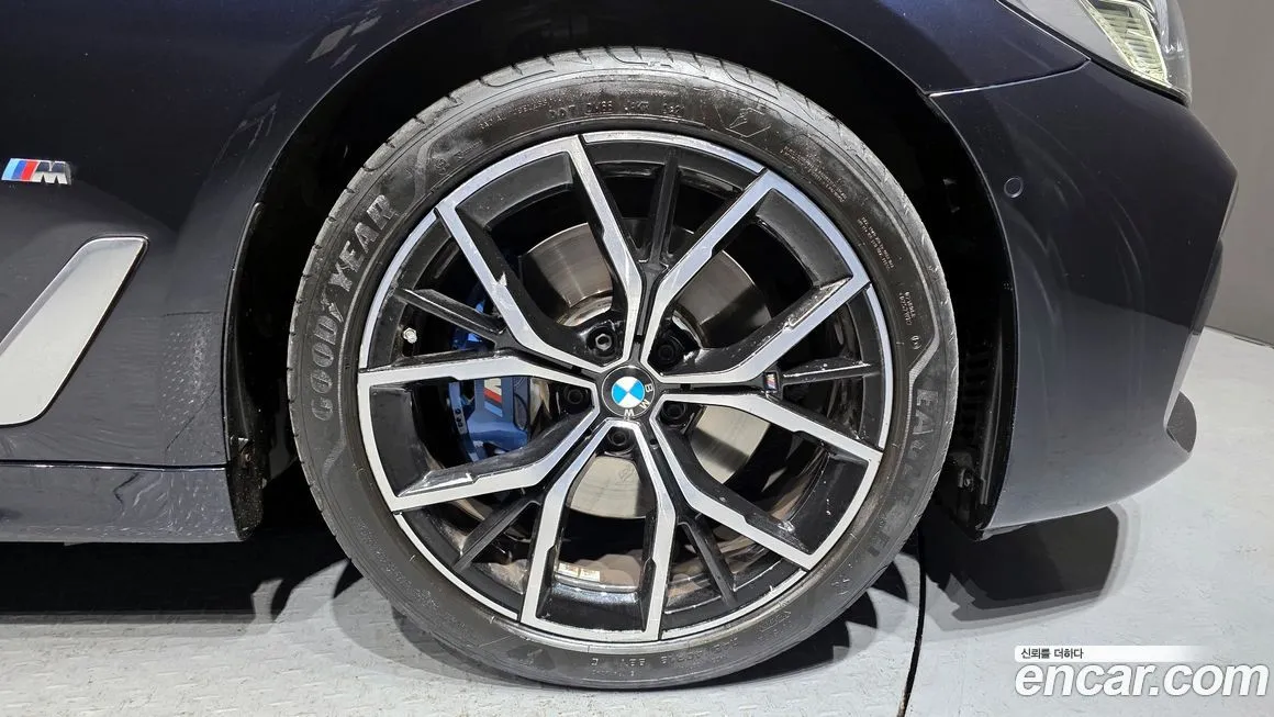 BMW 5-Series 2021 из KR, фото 10