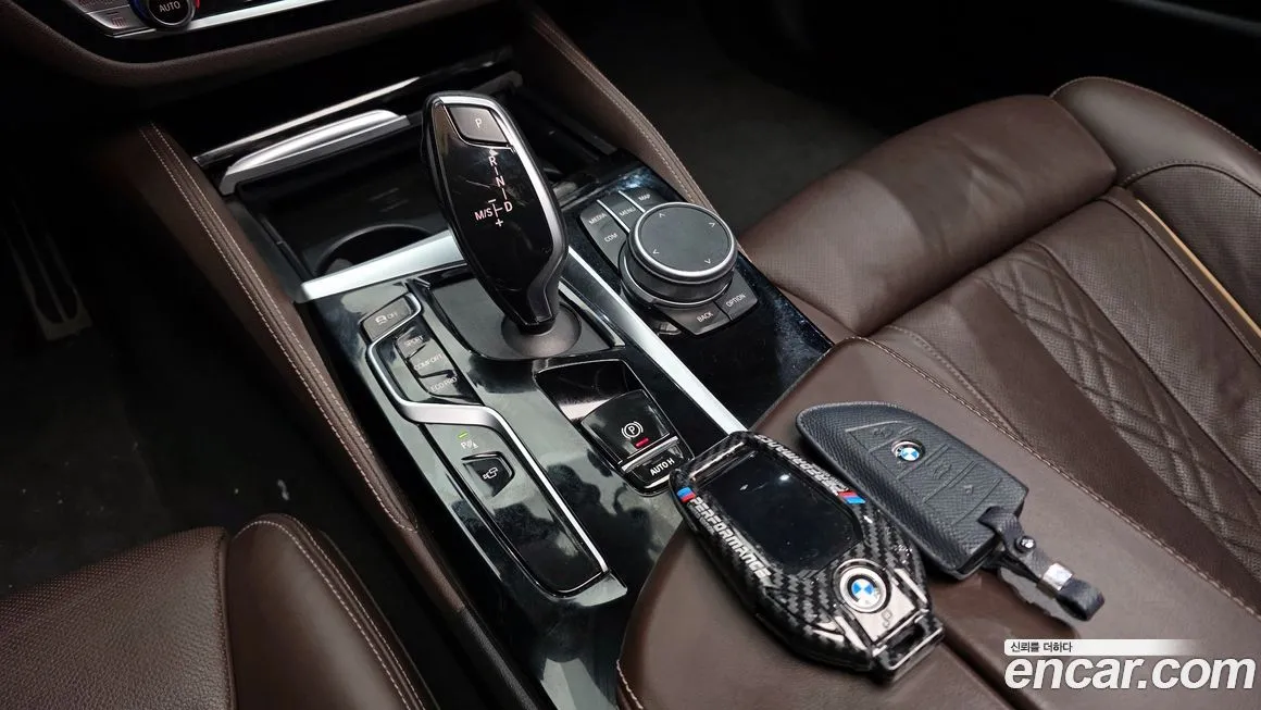 BMW 5-Series 2021 из KR, фото 9