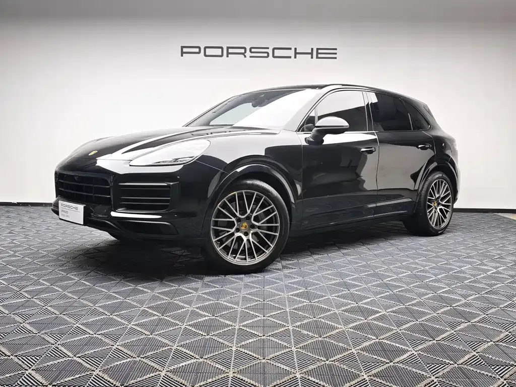 Porsche Cayenne 2023 из CN, фото 1