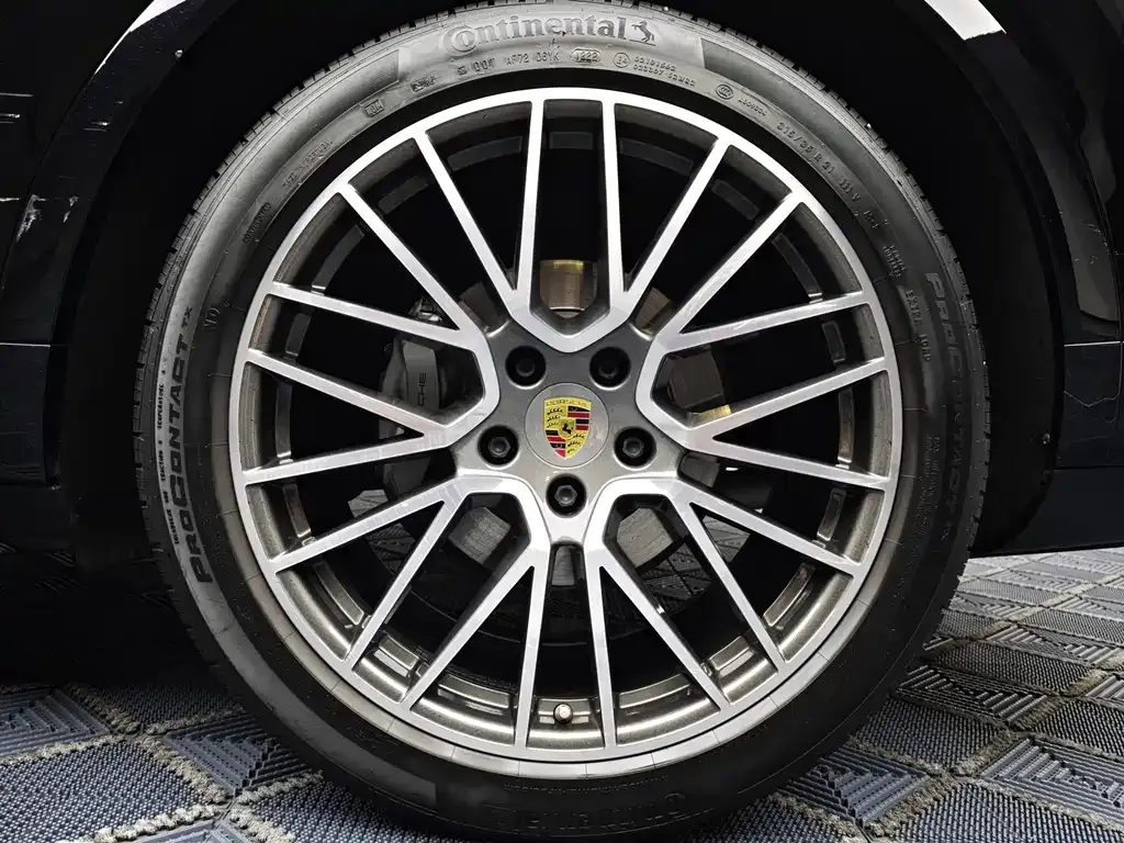 Porsche Cayenne 2023 из CN, фото 4