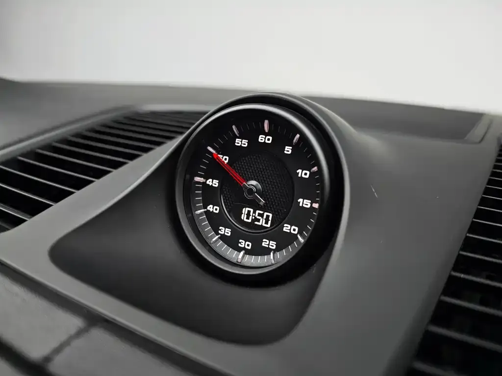 Porsche Cayenne 2023 из CN, фото 2
