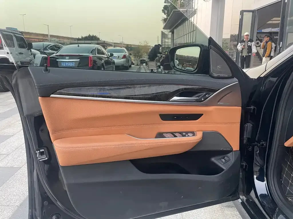 BMW 6 Series GT 2024 из CN, фото 6
