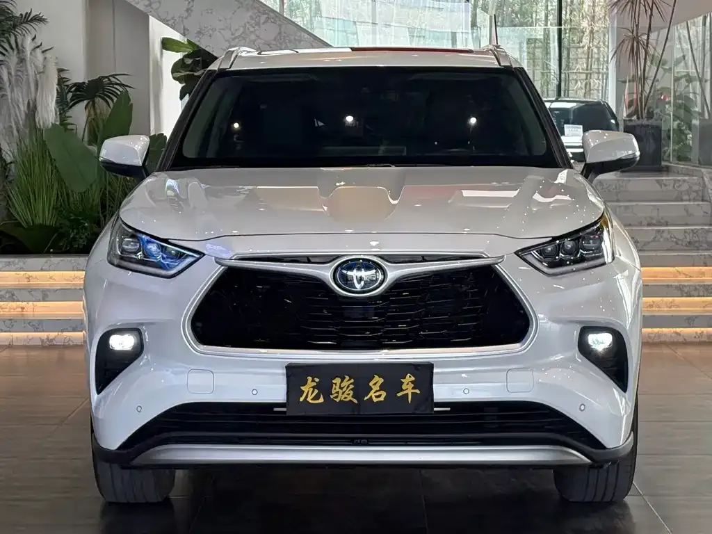 Toyota Highlander 2022 из CN, фото 2