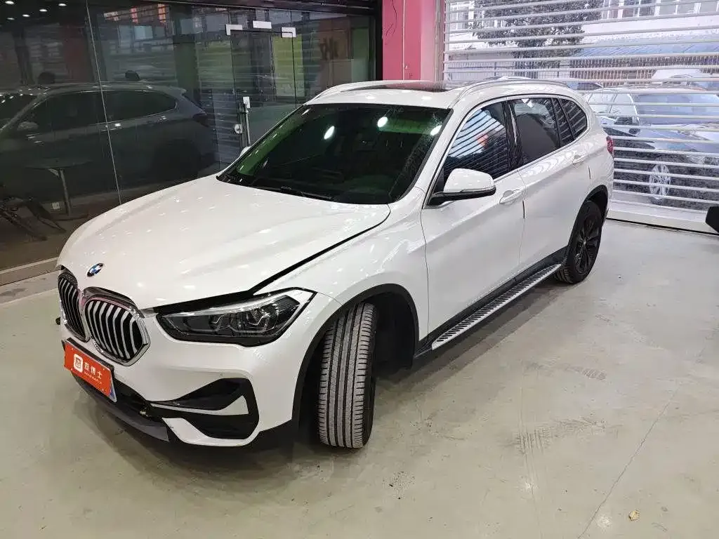 BMW X1 2022 из CN, фото 1