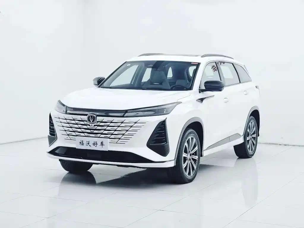 Changan CS75PLUS 2024 из CN, фото 1