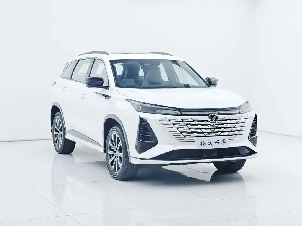 Changan CS75PLUS 2024 из CN, фото 2