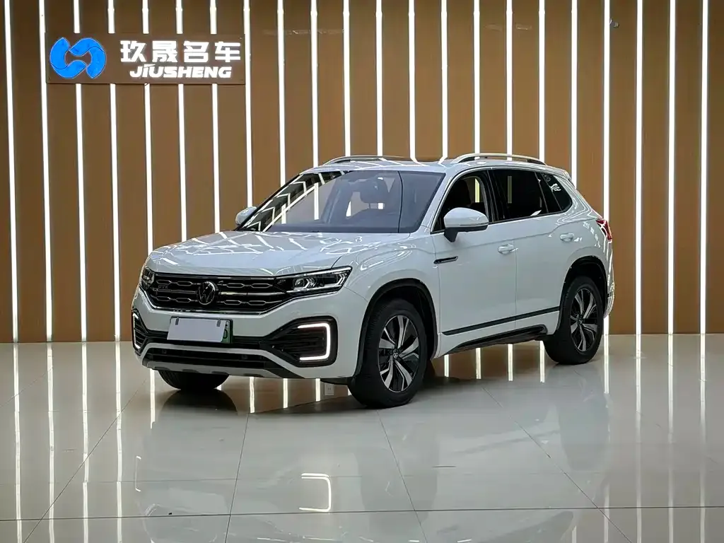 Volkswagen GTE PHEV 2021 из CN, фото 1