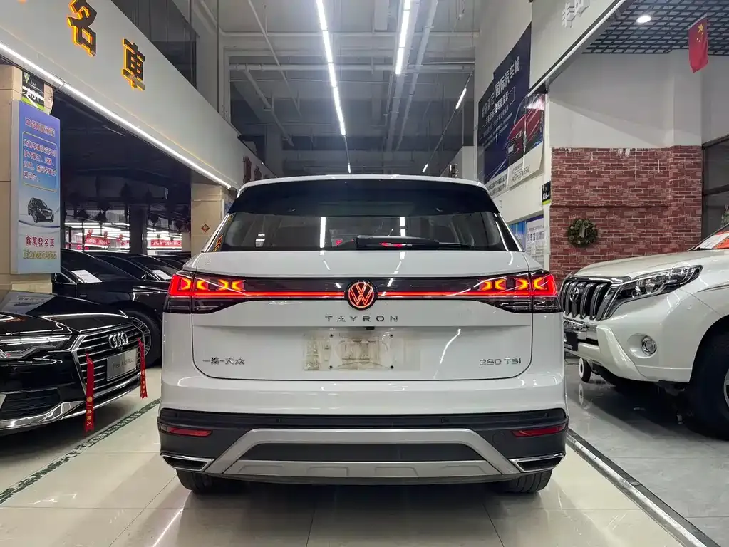 Volkswagen Tayron 2022 из CN, фото 7