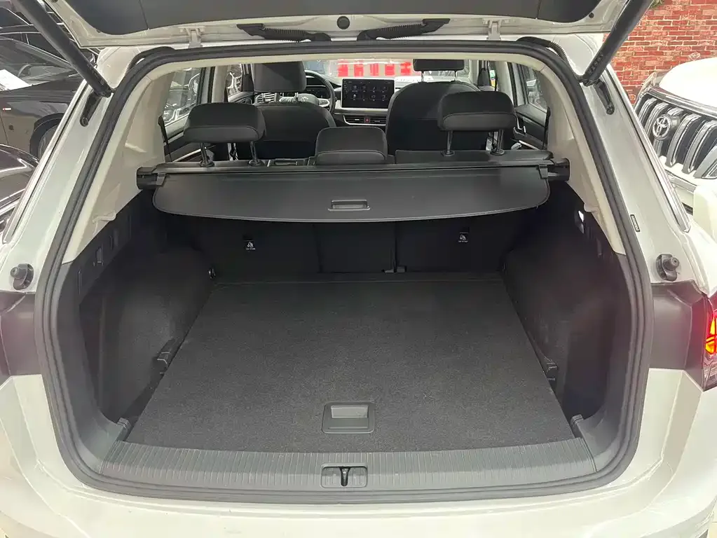 Volkswagen Tayron 2022 из CN, фото 8