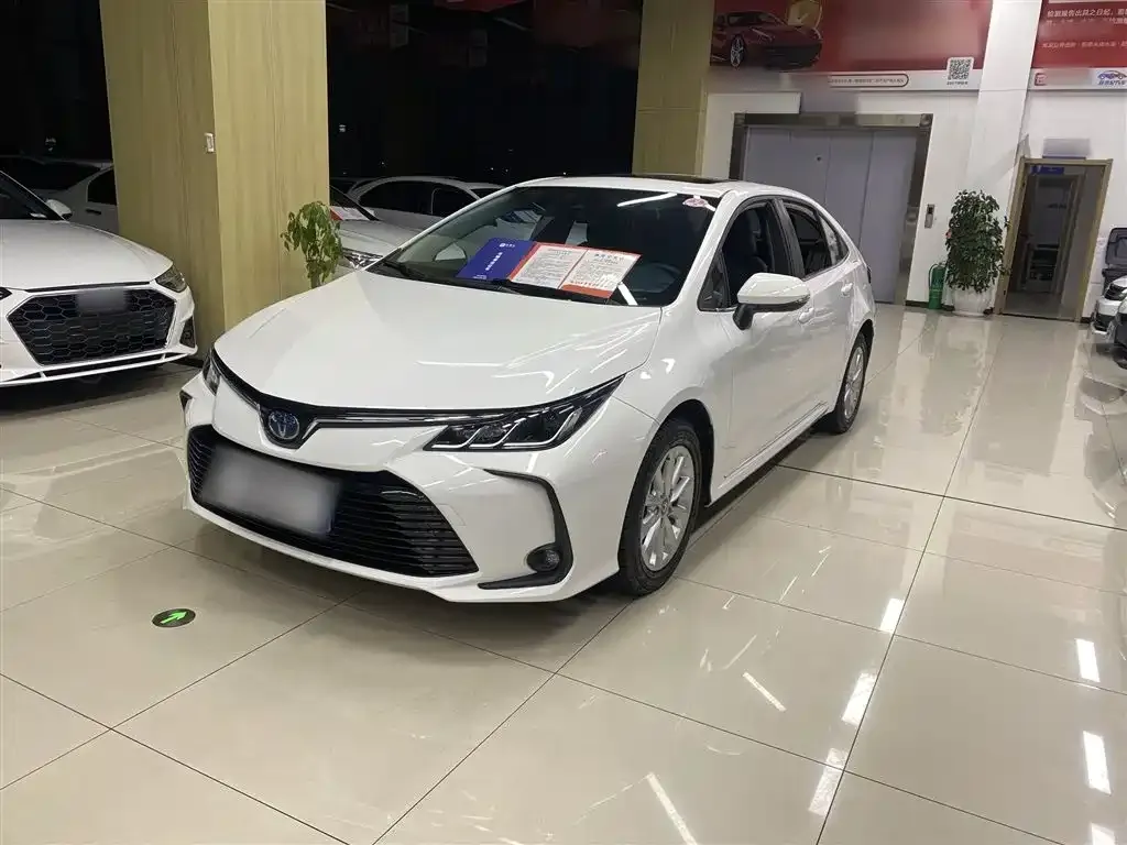 Toyota Corolla 2021 из CN, фото 2