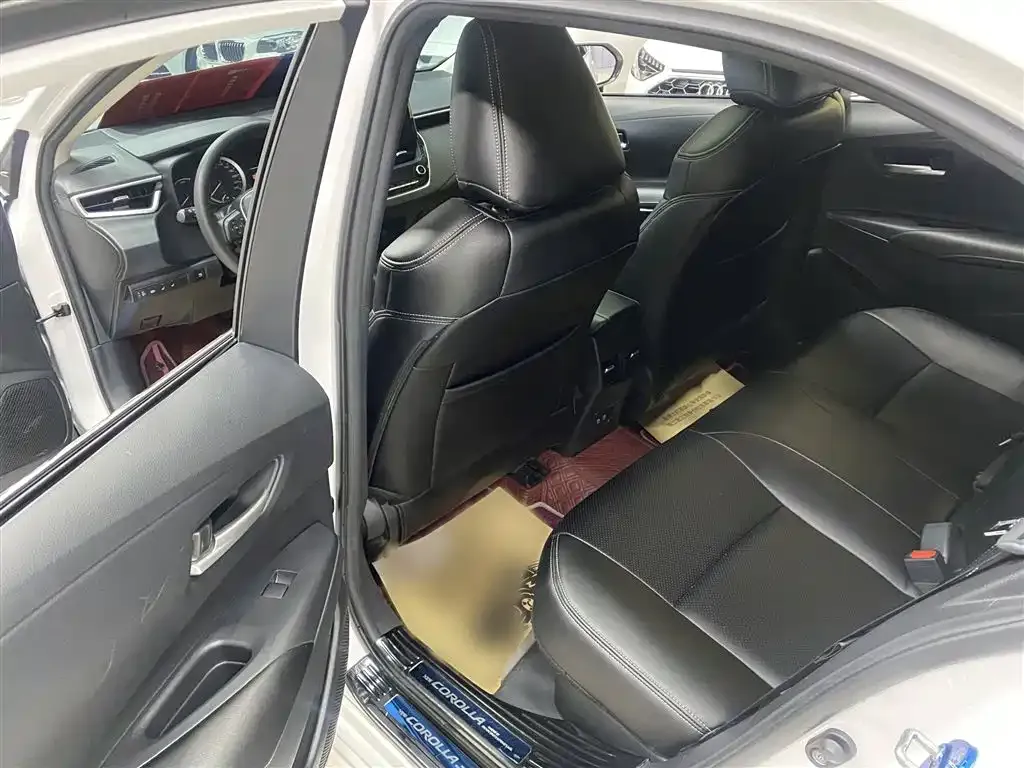 Toyota Corolla 2021 из CN, фото 9